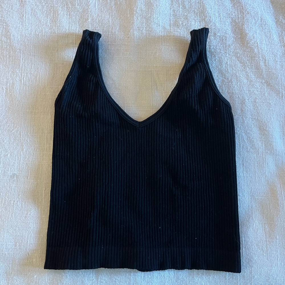 Black Ribbed Crop Top